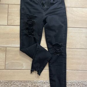 American Eagle black ripped jeans
